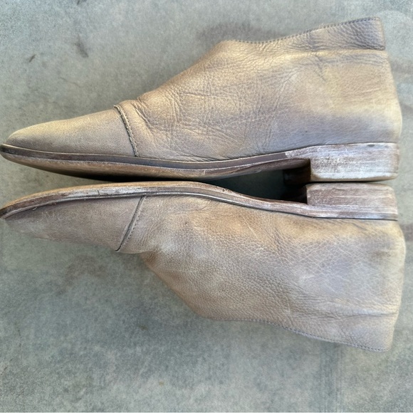 Free People Royale Flat D'Orsay Shoes Taupe Leather Size 37 US 7 - Picture 6 of 11